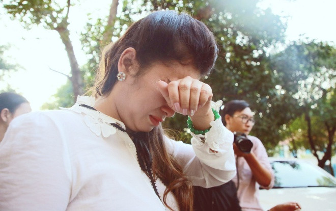 Vụ vợ chồng cafe Trung Nguyên ly hôn: Nếu khóc mà được 3000 tỷ, tôi cũng muốn một lần được khóc như chị Thảo! Ảnh 2