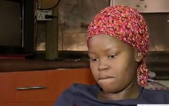 Người mẹ chết lặng khi con sinh ra chỉ có đầu, thân kẹt trong bụng suốt 24 tiếng Ảnh 2