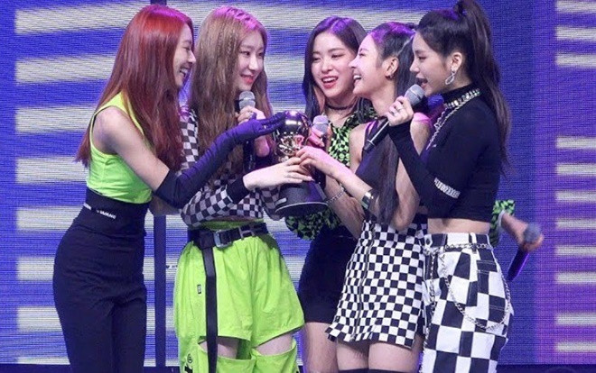 Bất ngờ trước loạt ảnh quá khứ chứng tỏ định mệnh đã đem các cô gái ITZY về bên nhau! Ảnh 2