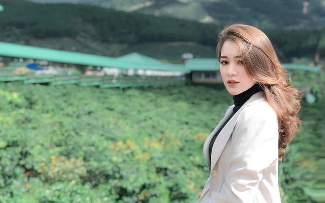 Nhan sắc như hoa hậu của cô gái đẹp nhất trường Sân khấu Điện ảnh Ảnh 2