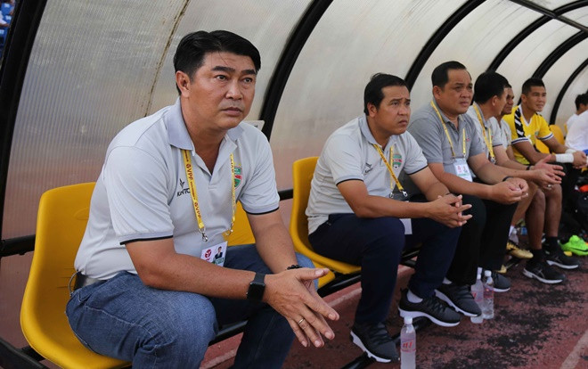 HLV Trần Minh Chiến nghỉ vì mâu thuẫn với… Anh Đức Ảnh 2