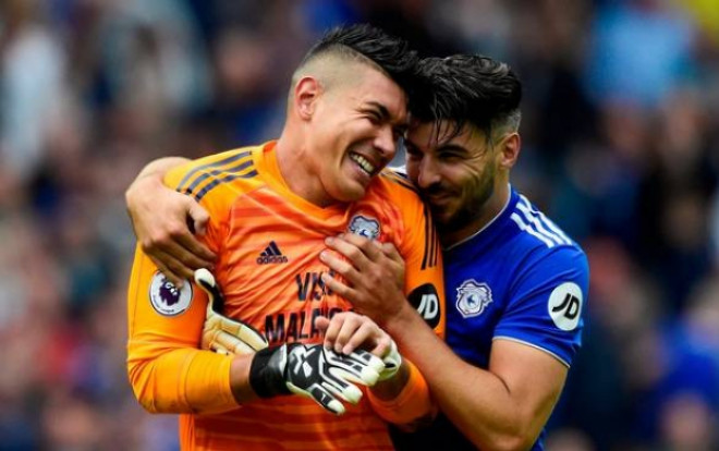 Thủ môn xuất sắc nhất Đông Nam Á và chốt chặn trong cuộc chiến trụ hạng với Chelsea Ảnh 2