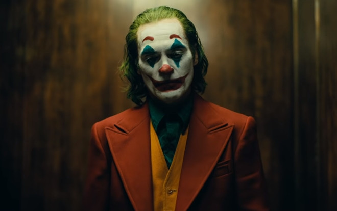 'Joker' tung trailer tăm tối, giới thiệu tạo hình hoàng tử tội phạm lạnh lùng của Joaquin Phoenix Ảnh 2