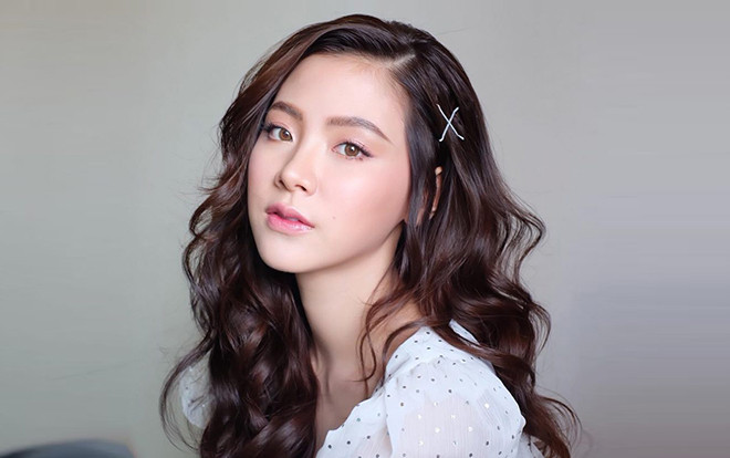 Dù đời tư đầy rẫy tai tiếng nhưng Baifern Pimchanok - nữ chính Friend zone mặc gì cũng làm ta ngã gục Ảnh 2