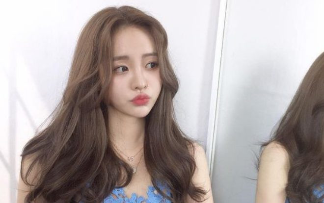 Top 10 dầu gội khô giải cứu mái tóc bết dầu trở nên thơm ngát cho các nàng Sài Gòn mùa nóng Ảnh 2