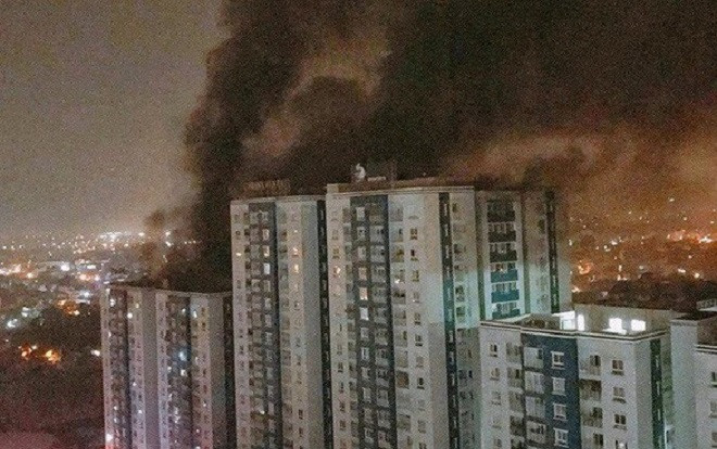 Vụ hỏa hoạn ở chung cư Carina làm 13 người thiệt mạng: Đề nghị truy tố 2 bị can Ảnh 2