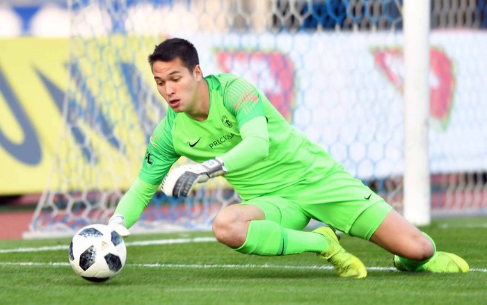 Thủ môn Việt kiều đe doạ vị trí của Đặng Văn Lâm có gì đặc biệt? Ảnh 2