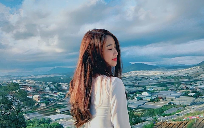 Văn Toàn tặng quà sinh nhật 'khủng' cho bạn gái Ảnh 2