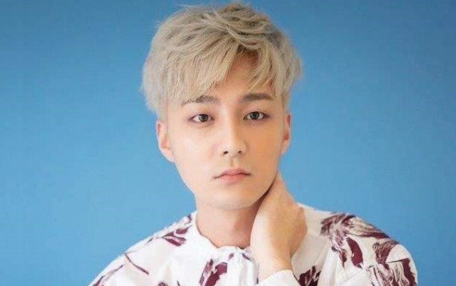 'Có tài mà không đức' Roy Kim sẽ đi về đâu khi trở thành nghi phạm liên quan đến vụ án 'cuồng dâm' của Jung Joon Young? Ảnh 2