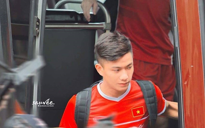 Văn Đức công khai yêu Top 10 Hoa hậu: Công Phượng hay Công Vinh 2.0? Ảnh 2