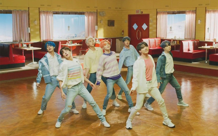 Teaser “Boy With Luv” của BTS đã nhanh chóng vượt teaser “Kill This Love” của BlackPink để lập thành tích khủng Ảnh 2