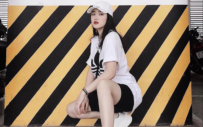 Gu thời trang cá tính của bạn gái Văn Hậu Ảnh 2