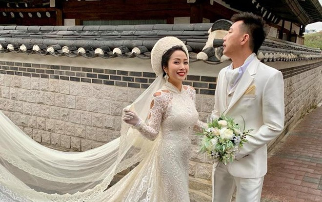 Ốc Thanh Vân và chồng diện đồ cưới cũ quay MV kỉ niệm 11 về chung 1 nhà Ảnh 2
