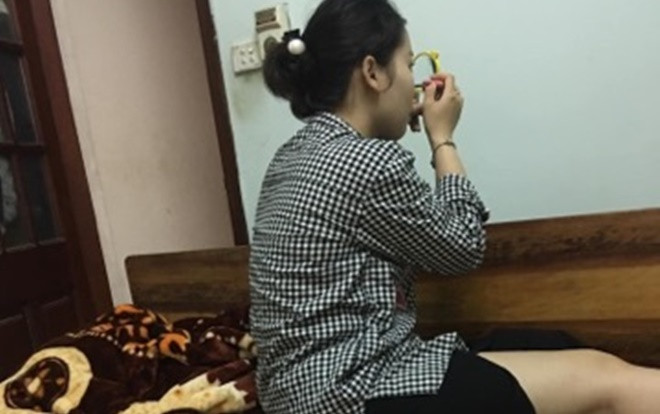 Chàng trai mòn mỏi đợi bạn gái make-up sương sương tầm tiếng đồng hồ để… đi ăn bún đậu đầu ngõ Ảnh 2