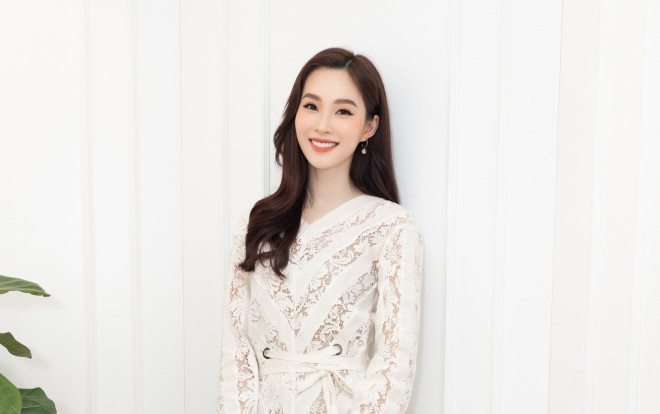 Lâu lâu mới xuất hiện, Đặng Thu Thảo vẫn đẹp không lối thoát, người hâm mộ 'thả tim' chẳng dừng Ảnh 2