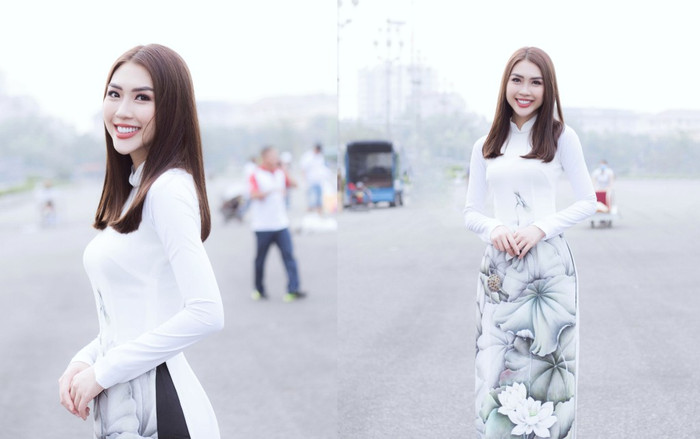 Tường Linh diện áo dài hoa sen duyên dáng nhưng lại phá cách ngồi xe mô-tô Ảnh 2