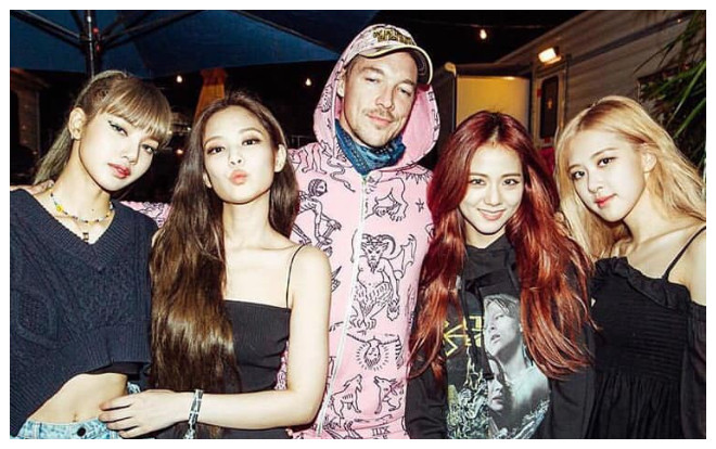 Jennie (BlackPink) bị soi điểm nhạy cảm khi mặc quần bó sát chụp hình bên Diplo Ảnh 2