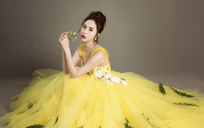 Những chiếc váy dạ hội mùa hè bao sang - xịn - mịn lại điệu đà vô đối Ảnh 2