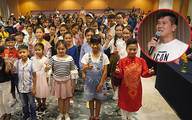 Casting The Voice Kids 2019 tại Đà Nẵng: 'Biển' tài năng nhí khiến HLV Hồ Hoài Anh 'choáng ngợp' Ảnh 2