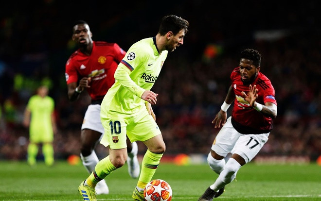 Cùng yêu M.U, Hoàng Bách và Hoàng Quân lại đoán ngược nhau về đại chiến với Barca Ảnh 2