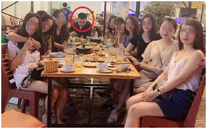 Lần đầu tiên hẹn hò, chàng trai mất cả tháng lương vì bạn gái dẫn theo hội chị em gần cả chục người đi 'ăn chùa' Ảnh 2