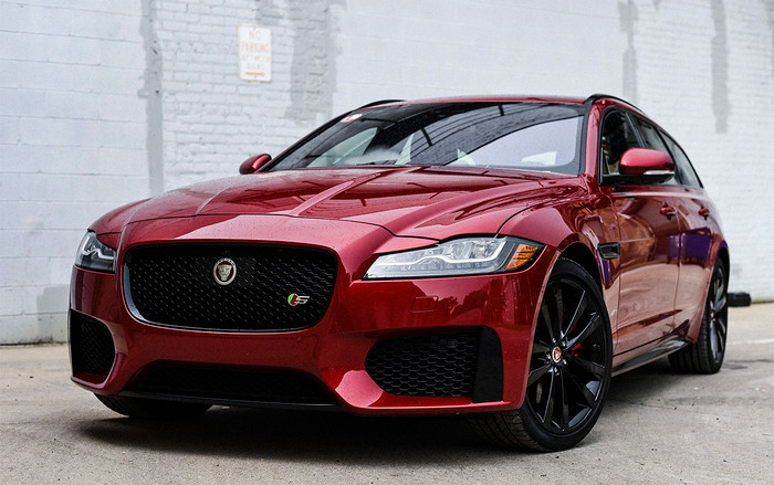 10 chiếc xe bị bán lại nhiều nhất sau 1 năm sử dụng, ai sắp mua xe nên cân nhắc Ảnh 2