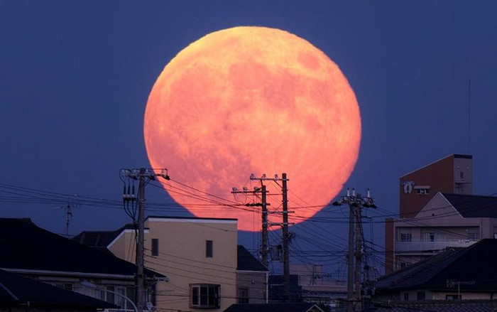 Trăng Hồng sẽ xuất hiện vào 18 giờ hôm nay, đây là cách để bạn có thể chụp những bức hình đẹp nhất Ảnh 2