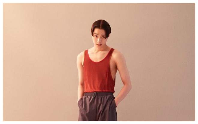 Lai Kuan Lin khiến fan 'hú hồn' với kiểu tóc bổ luống xịt keo như anh Bo Đan Trường Ảnh 2