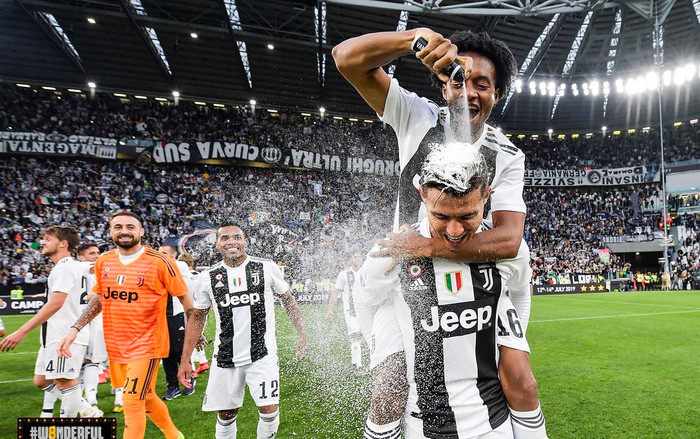 Ronaldo nói điều bất ngờ về tương lai sau chức vô địch Serie A Ảnh 2