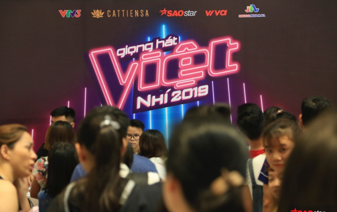 Ngày thứ 2 tuyển sinh The Voice Kids 2019 miền Bắc: Sức nóng vẫn chưa hề 'giảm nhiệt' Ảnh 2