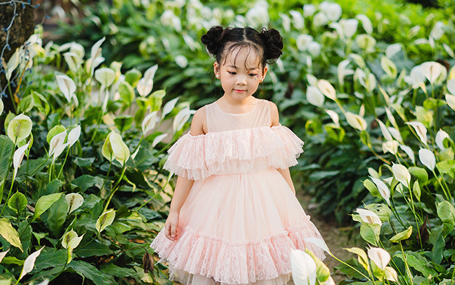 Mẫu nhí Hà thành điệu đà với váy áo mùa hè Ảnh 2
