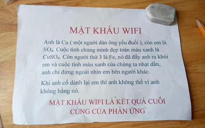 Cư dân mạng đau đầu giải phương trình Hoá học để lấy mật khẩu Wi-Fi, nhưng kết quả mới thật sự bất ngờ Ảnh 2