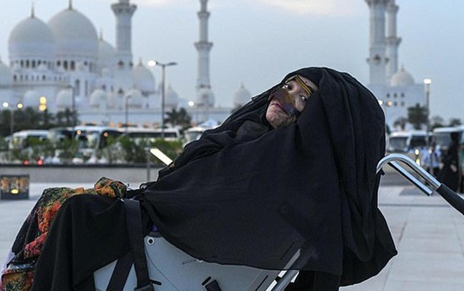 Người phụ nữ 'hồi sinh' kỳ diệu sau 27 năm sống trạng thái thực vật Ảnh 2