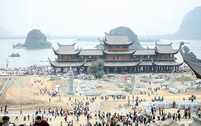 2000 người làm việc ngày đêm trên công trình chuẩn bị Đại lễ Phật đản 2019 Ảnh 2