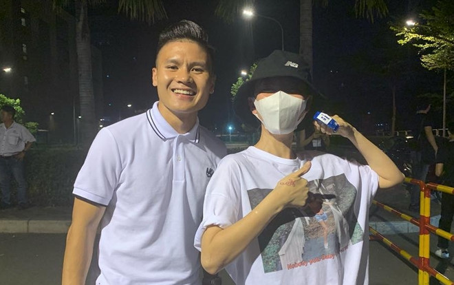 Ấn tượng sau lần đầu gặp Quang Hải, Thu Trang hài hước nhắn nhủ: 'Em chết với chị' Ảnh 2