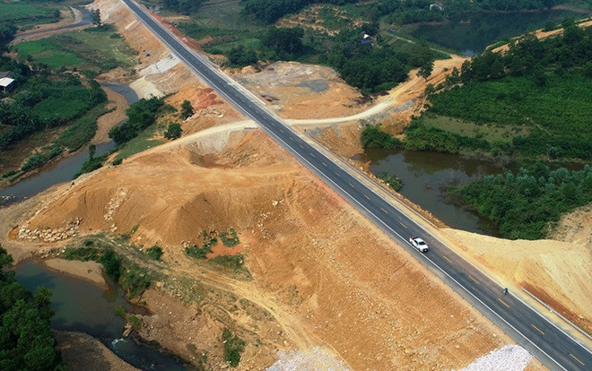 Đường BOT Hòa Lạc - Hòa Bình thu phí từ ngày 3/5 Ảnh 2