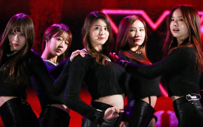 EXID xúc động, bật khóc khi chứng kiến hit 'Up & Down' huyền thoại của mình được tái hiện trên sân khấu Ảnh 2