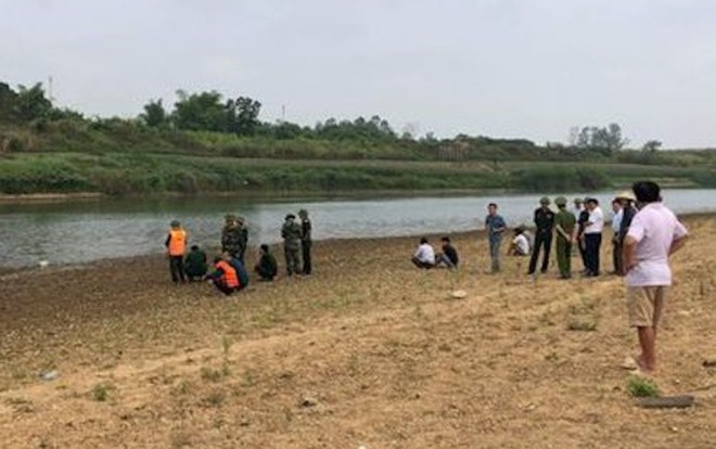 Vụ đuối nước thương tâm trên sông Hiếu: Đã tìm thấy thi thể 3 em học sinh Ảnh 2
