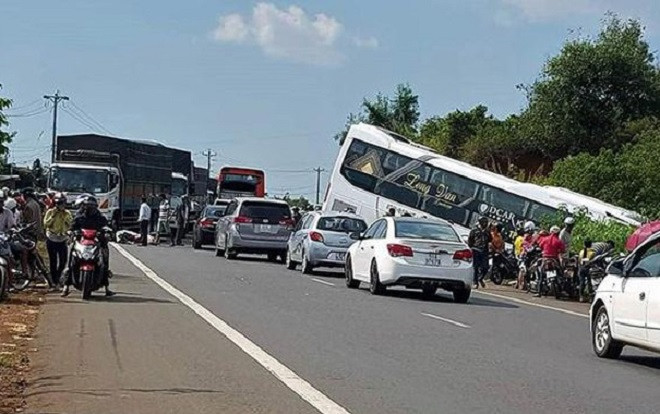 Vụ nhóm côn đồ chặn đường, chém người ở Di Linh: Kẻ cầm đầu ra đầu thú nhưng không chịu khai nguyên nhân Ảnh 2