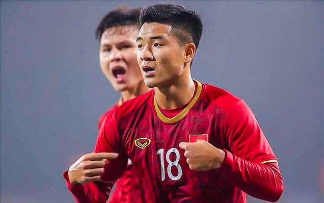 Hà Đức Chinh: Thần đồng bóng đá giữa lằn ranh yêu và ghét Ảnh 2