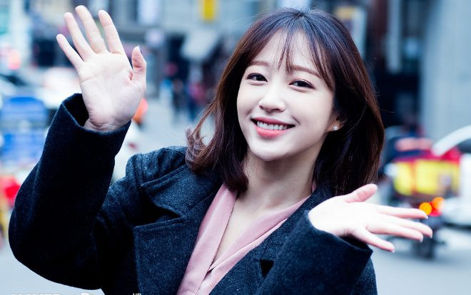 Khỏi cần gặp nha sỹ, bạn có thể tự làm trắng răng tại nhà với 8 công thức siêu dễ này Ảnh 2