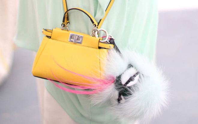 5 mẫu túi đang được săn đón nhiệt tình nhất mùa hè 2019 Ảnh 2