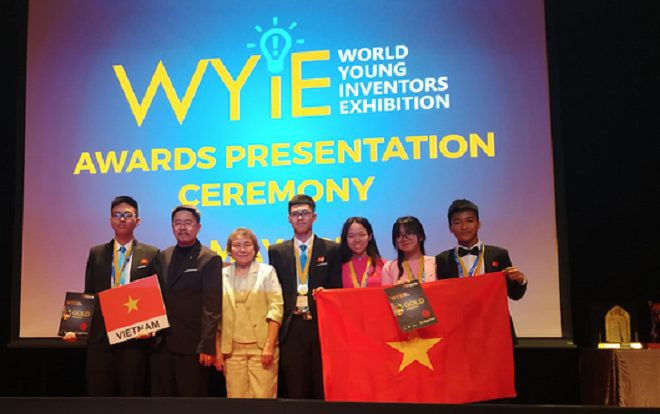 Học sinh Việt Nam đạt 2 Huy chương Vàng về sáng tạo trẻ thế giới (WYIE) Ảnh 2