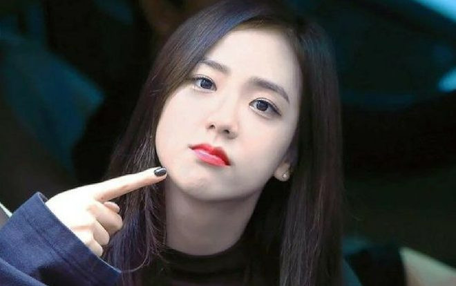 Top 6 bảng phấn mắt made in Korea xinh-bổ-rẻ cho nàng mùa thu đông Ảnh 2