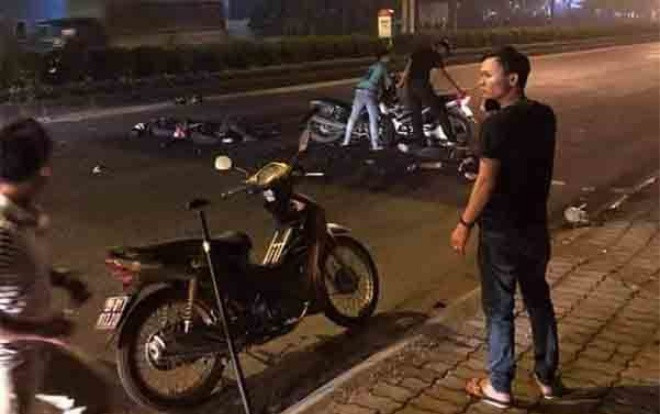 Đại úy cảnh sát cơ động bị xe máy chở 3 thanh niên không đội mũ bảo hiểm tông tử vong khi làm nhiệm vụ Ảnh 2