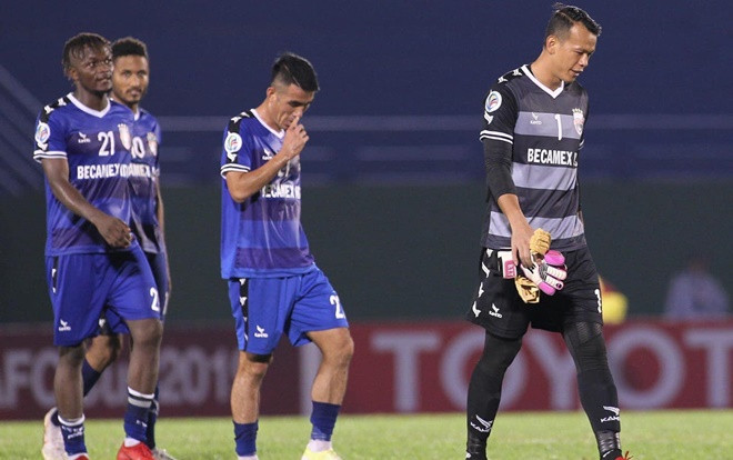 Thủ môn Bùi Tấn Trường: 'Là fan phải biết xem bóng đá chứ?' Ảnh 2