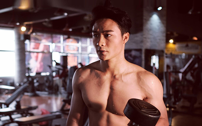 Từ cò hương đến mỹ nam 6 múi: Gym như phép thần thay đổi cuộc đời tôi! Ảnh 2