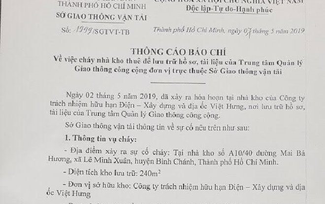 Cháy 2937 thùng hồ sơ, tài liệu trong nhà kho lưu trữ xe buýt ở Sài Gòn Ảnh 2