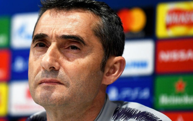 HLV Valverde lo ngại Liverpool sẽ giống As Roma đánh bại Barca Ảnh 2