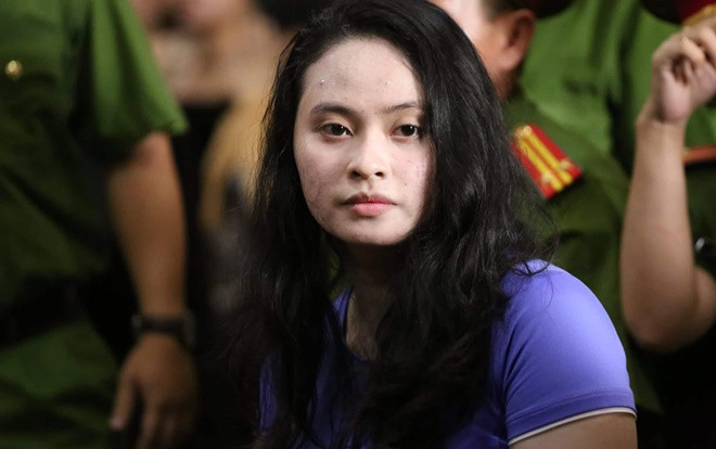 Hot girl Ngọc Miu thừa nhận sống chung nhưng không liên quan việc Văn Kính Dương sản xuất ma túy Ảnh 2